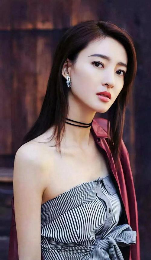美女明星高清,揭秘美女明星的高清魅力瞬间